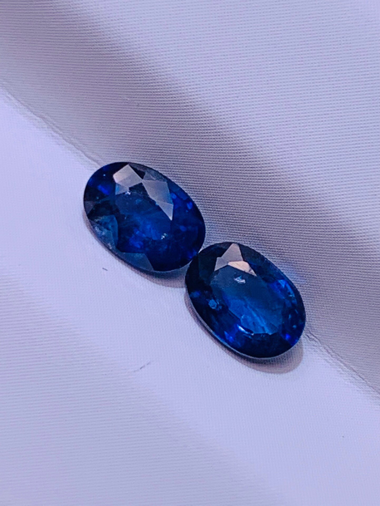2 개/몫 순수 천연 사파이어는 상감 귀걸이 수 있습니다 파란색 한 쌍의 타원형 액세서리 보석 보석 edelstenen natuurlijke bijoux